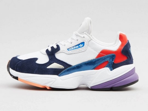Album Sneaker Shoes